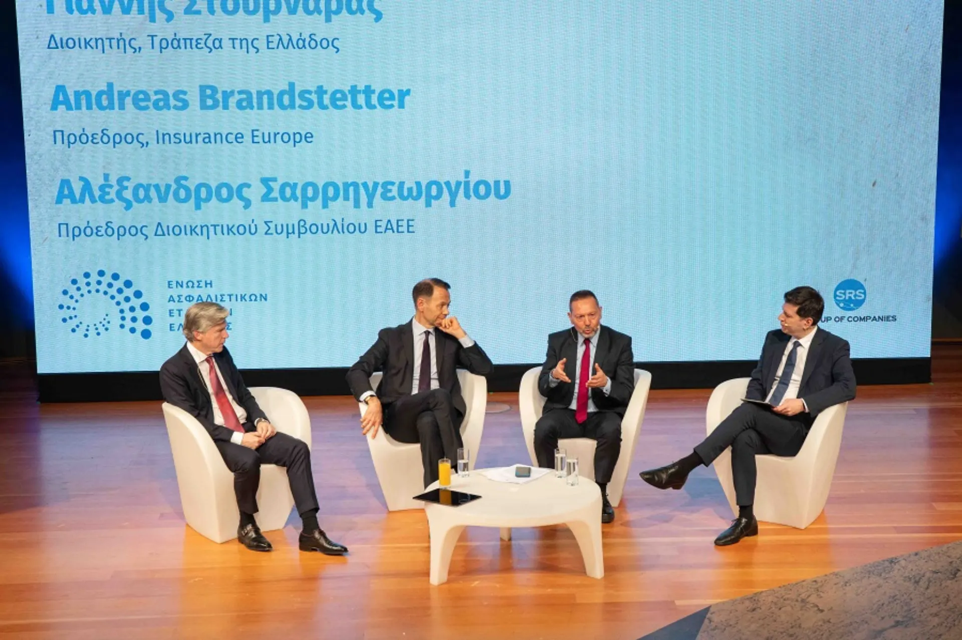 Τι «συζητά» η ασφαλιστική αγορά με την κυβέρνηση