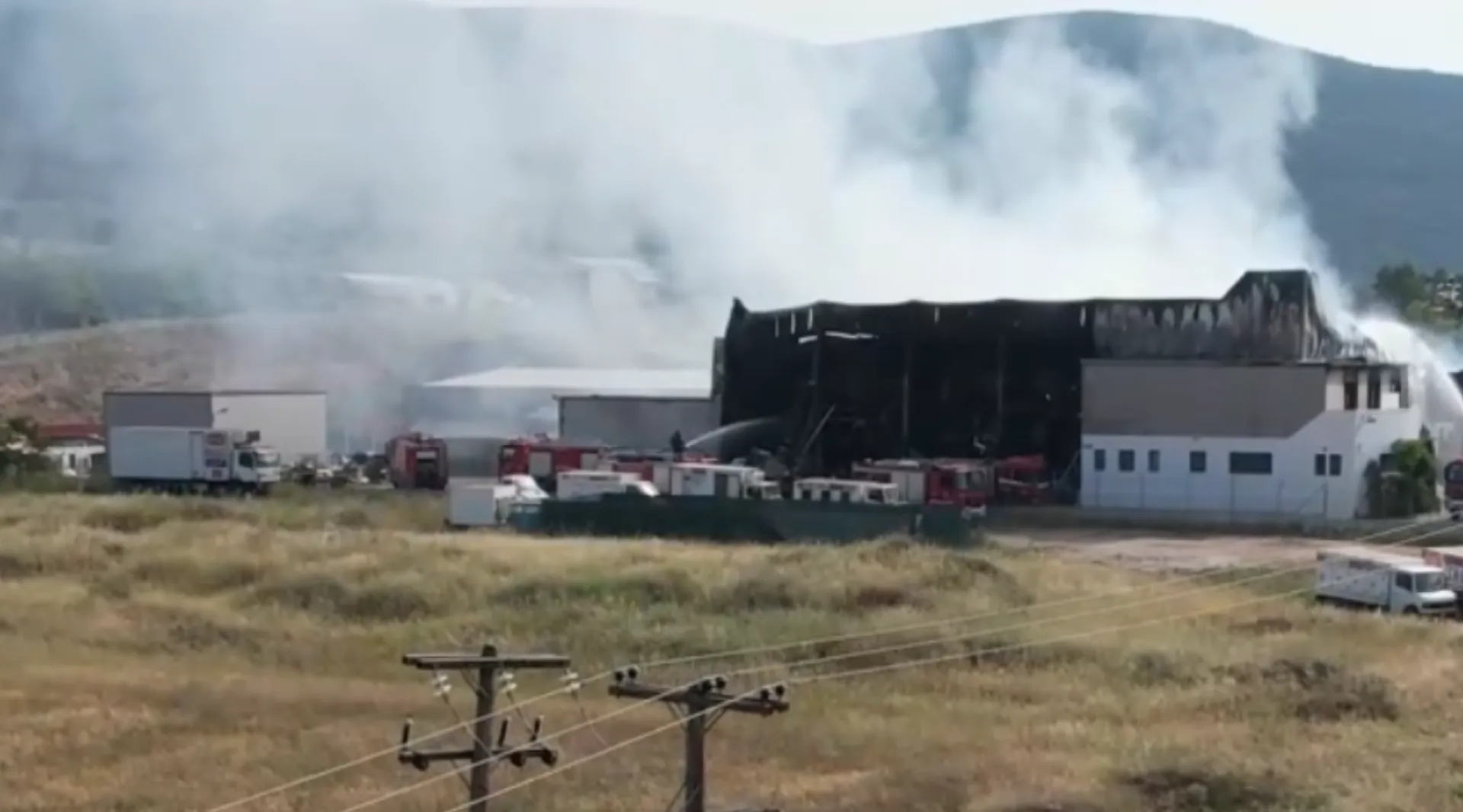 Τι αναφέρει ο όμιλος Γιαννίτση για την ασφάλιση του εργοστασίου που πήρε φωτιά