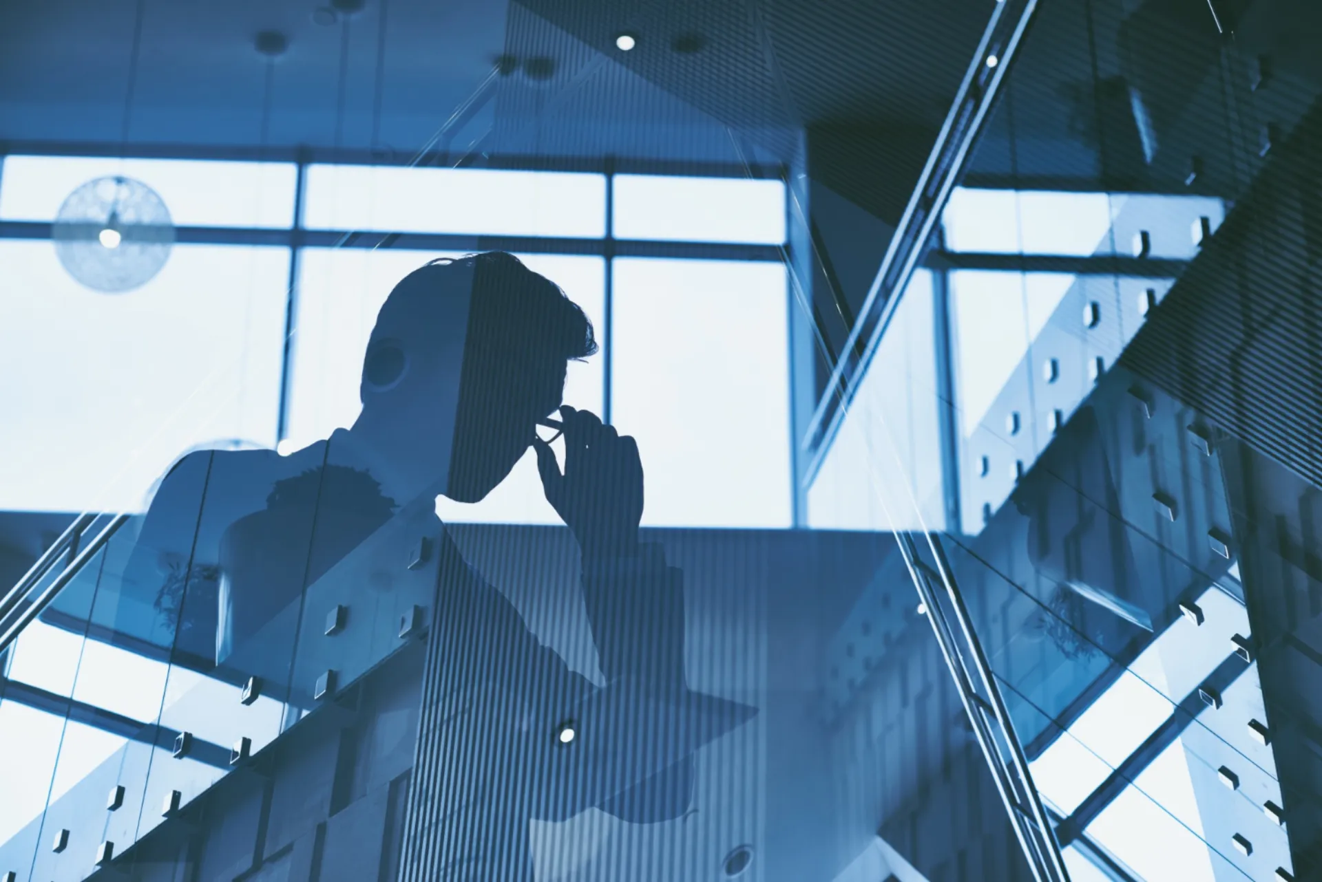Ψηφιακό εργαλείο της AON μετρά την πιθανότητα μήνυσης σε στελέχη εταιρειών και δημοσίους φορείς