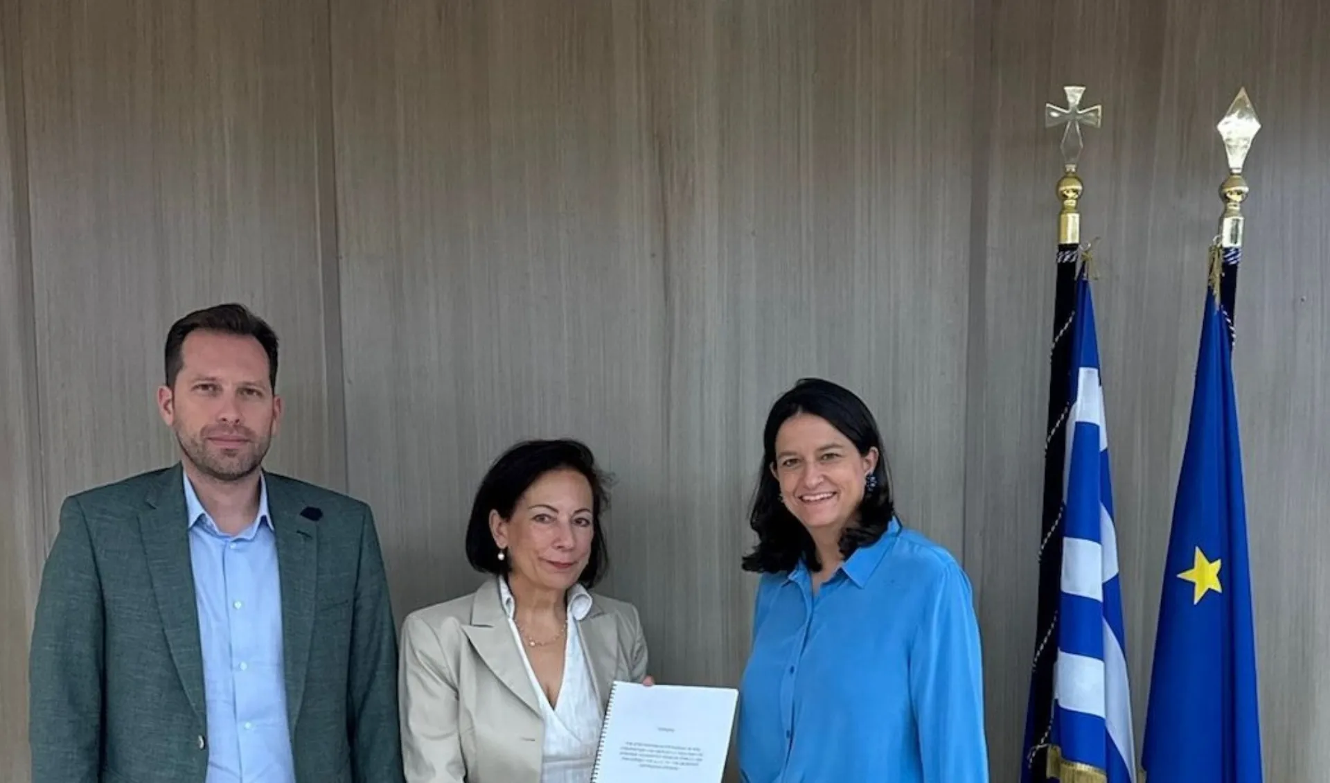 Πόρισμα για επαρκείς κατώτατους μισθούς στη Ν. Κεραμέως