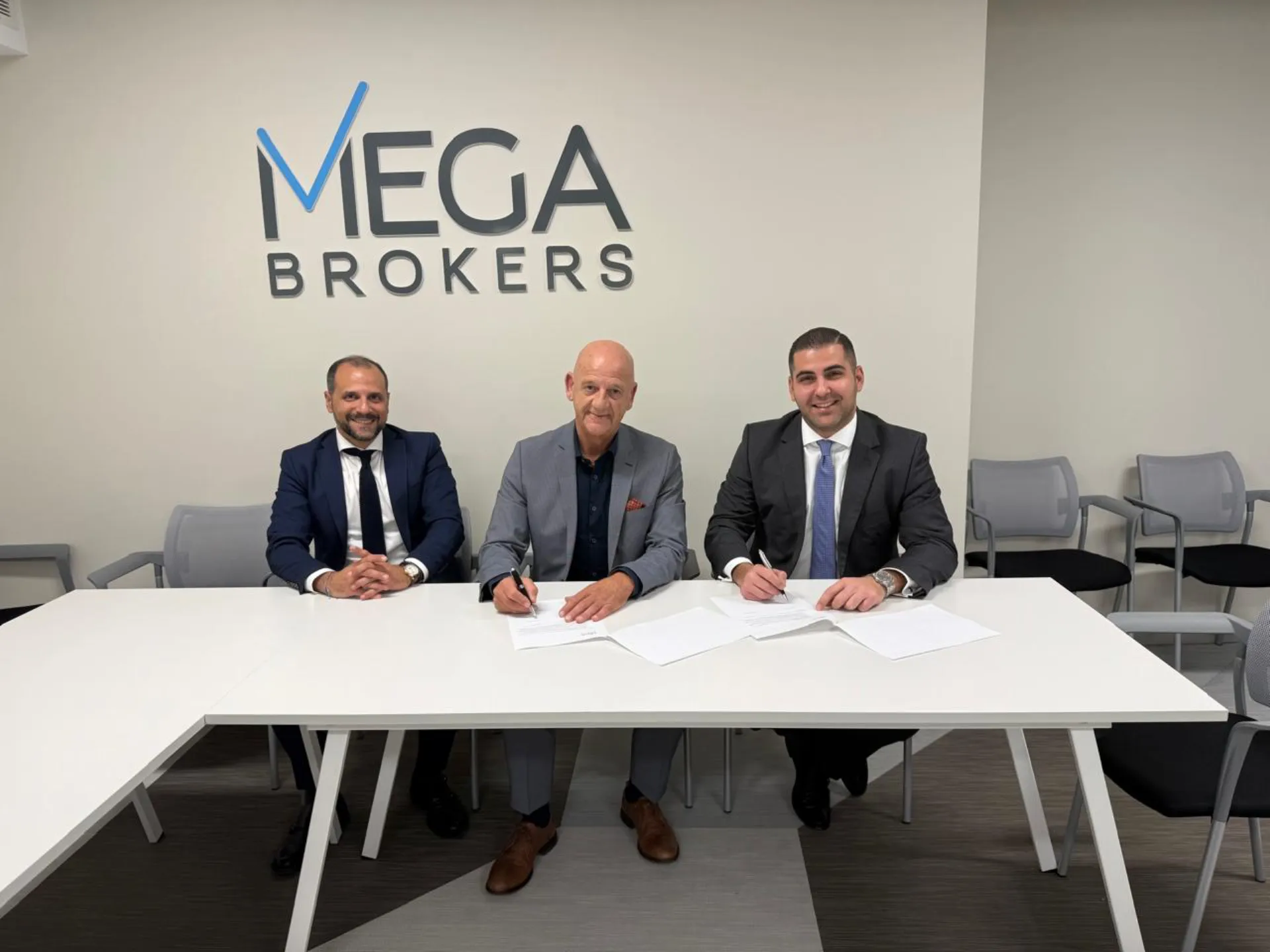 Η MEGA Brokers ανακοινώνει την εξαγορά της Fidus Team