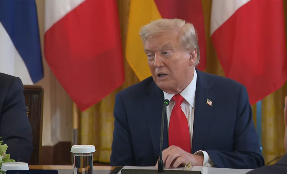 Στρατεύει ιδιώτες ο Τραμπ για επιθετικές κυβερνοεπιχειρήσεις