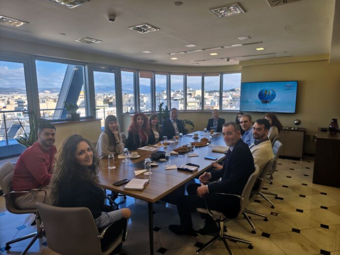 Πρωτοβουλία «Πρωινό με τη Διοίκηση» στην Υδρόγειο