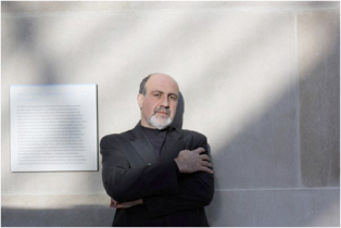 Σπουδαία ομιλία για τα χρηματοοικονομικά στο Μέγαρο Μουσικής