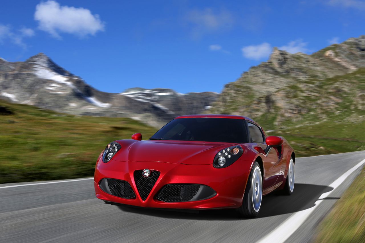 130916_AR_alfa-romeo-4c-03