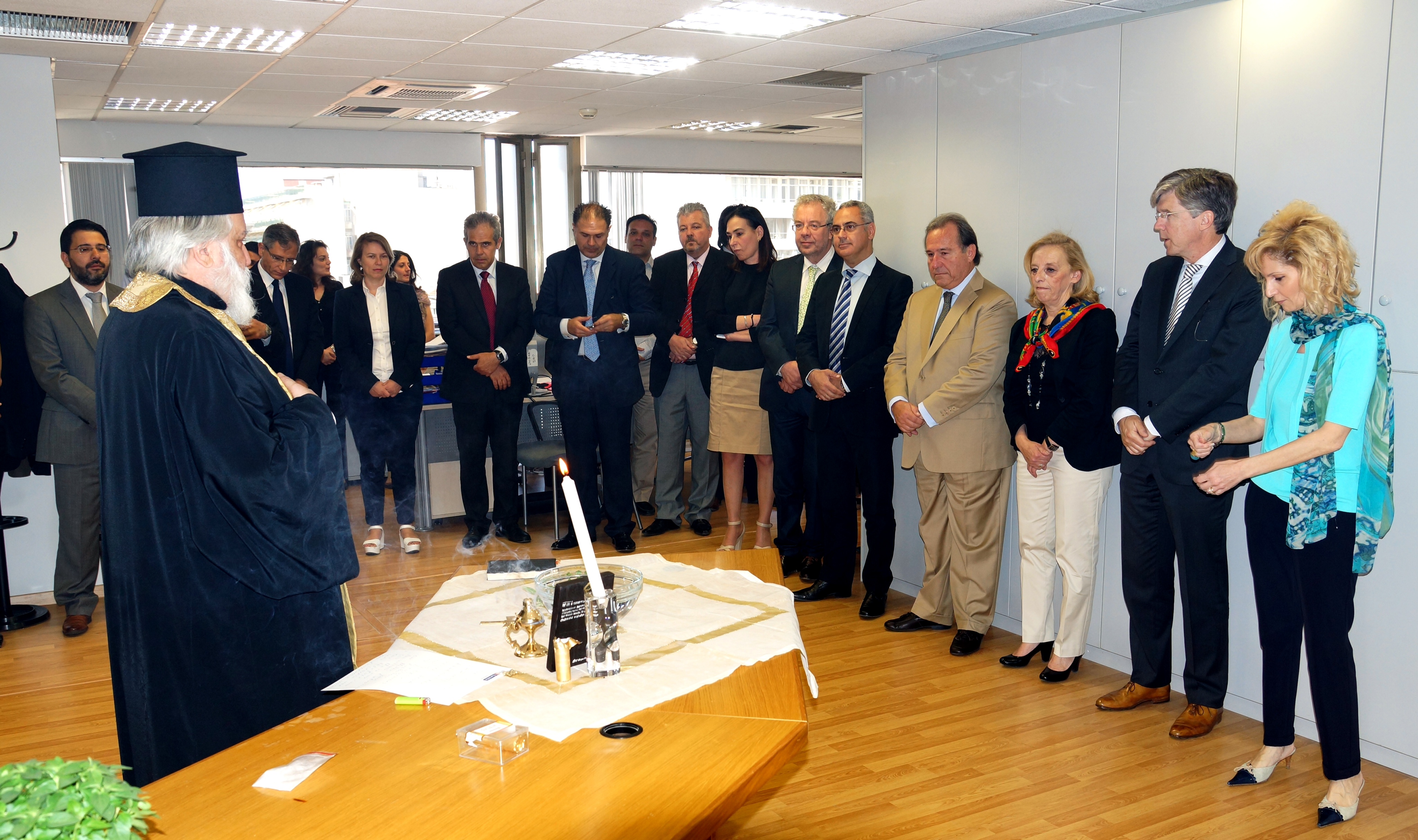 ERB Ασφαλιστικές Υπηρεσίες: Αλλάζουμε Διεύθυνση, Παραμένουμε Σταθερά Δίπλα σας