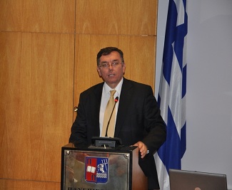 Ο Πρύτανης του Πανεπιστημίου Πειραιώς κ. Γεωργόπουλος