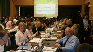 Photo_UNEP_FI 325