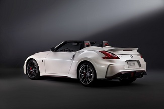 Αποκάλυψη για τα Nissan 370Z NISMO Roadster concept & GT-R LM NISMO racer