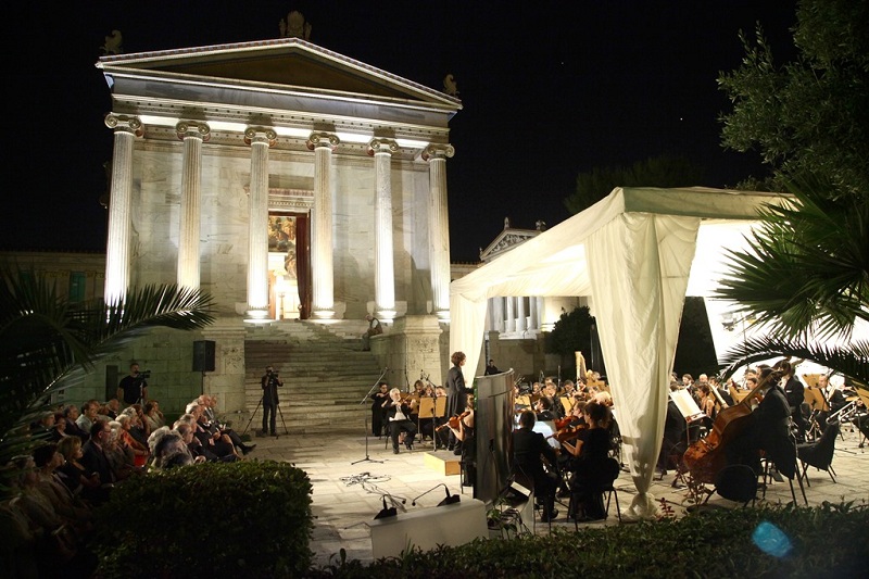 International Life: Στηρίζει σταθερά τον Πολιτισμό