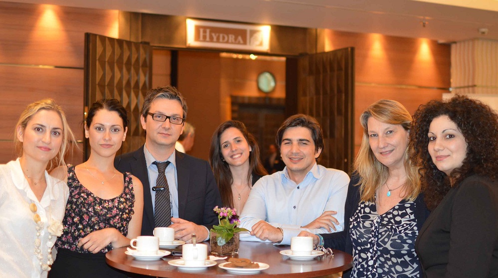 Ομάδα συνεργατών του κ. Δημήτριου Φαραντούρη