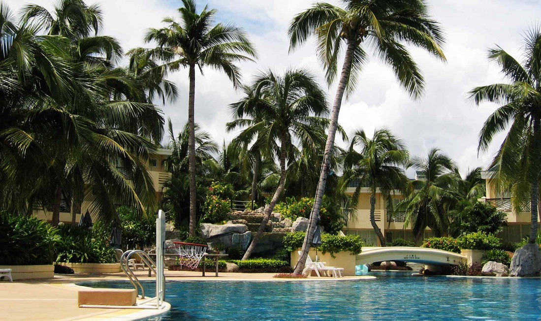 The swimming pool of resort in summer time