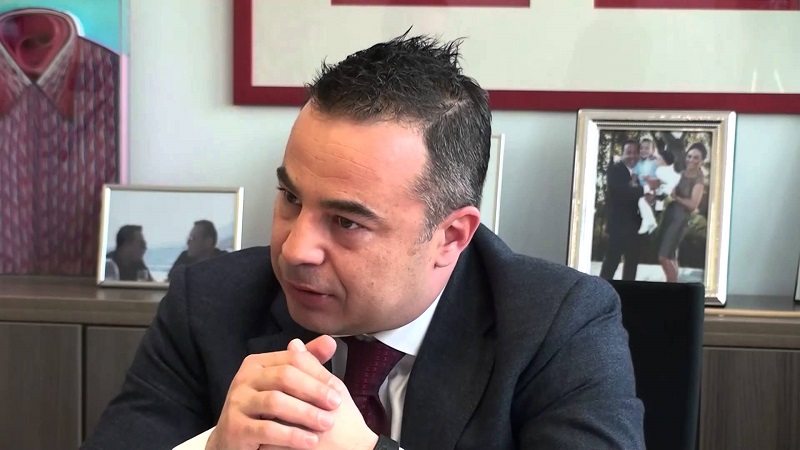 Δημήτρης Τσεσμετζόγλου