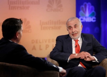 Συνεχίζεται η “κόντρα” του Icahn με την διοίκηση της AIG