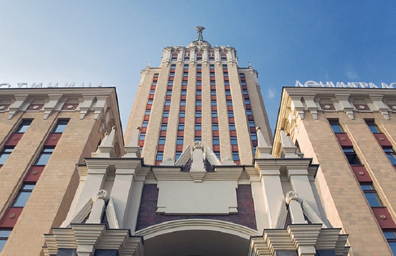 hotel-hero-HomeHeroes_Russia