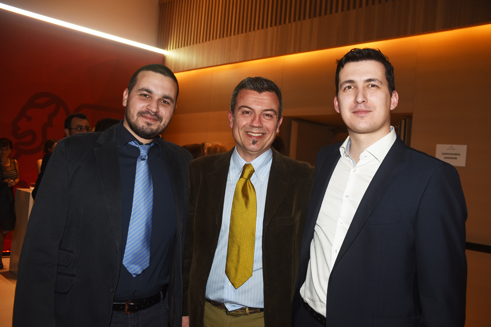 Ι. Παπαλαζάρου, Δ. Μπέζας, Κ. Κοντοκώστας