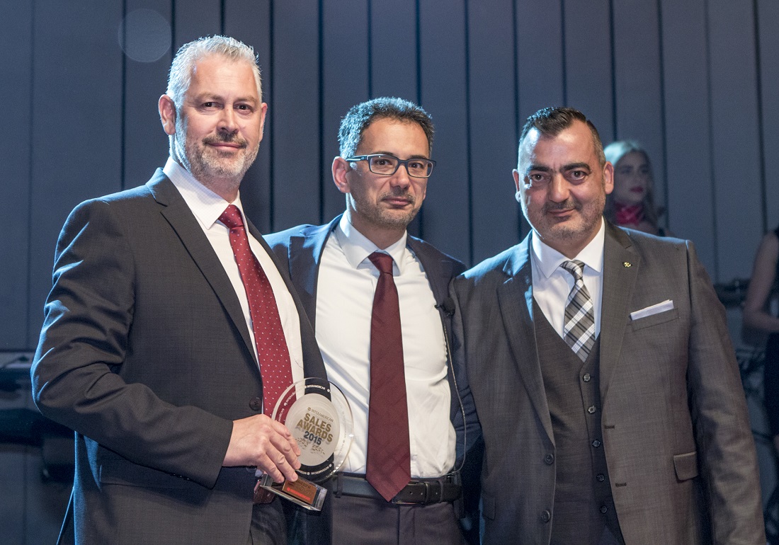 Οι πρώτοι Συντονιστές σε Στρατολογήσεις Νέων Γραφείων