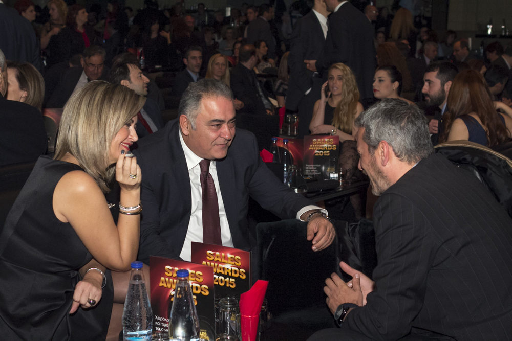 (από αριστερά) Οι Ν. Σταυρογιάννη, ο Γ. Χατζηθεοδοσίου και ο Δ. Γαβαλάκη, που τίμησαν με την παρουσία τους την εκδήλωση.