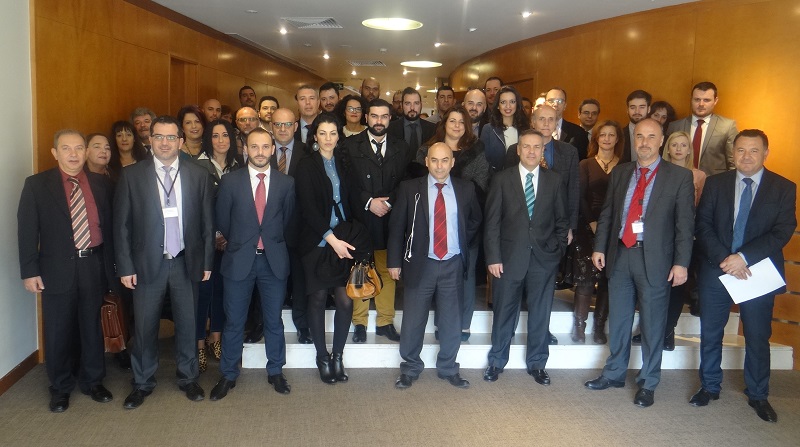 Εκπαιδευόμενοι Team Instigators της INTERAMERICAN, με διοικητικά στελέχη των Πωλήσεων.
