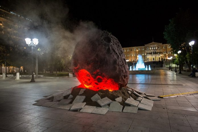 meteoritis Ημέρα Ασφάλισης: Μία πρωτότυπη καμπάνια της ΕΑΕΕ