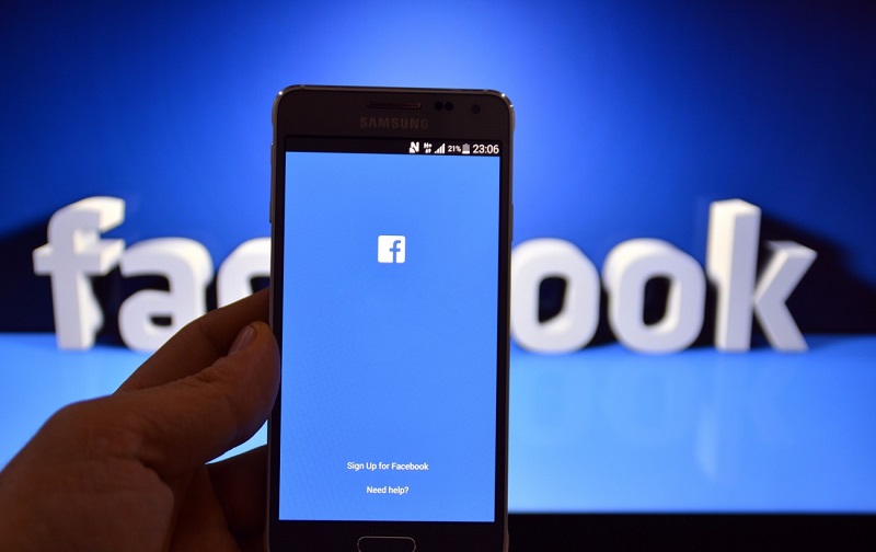 Όχι από τo facebook σε συνεργασία με ασφαλιστική εταιρεία