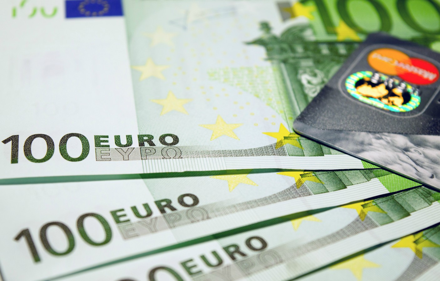 Θα δαπανηθεί το 70% των διαθεσίμων του “κουμπαρά” των ταμείων το 2017