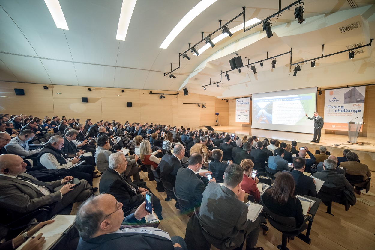 RECRUITING UNIVERSITY