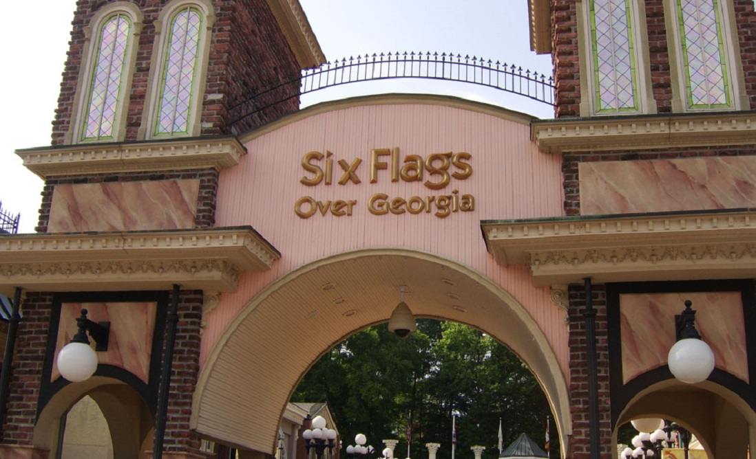 35 εκατ. αποζημίωση για επίθεση σε πάρκο ψυχαγωγίας