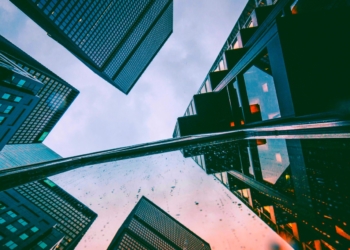 Η Εθνική Ασφαλιστική στο Χρηματιστήριο Αθηνών;