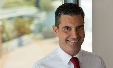 γνωριμίες site απάτες Ντουμπάι Διδακτορική χρονολόγηση προπτυχιακός