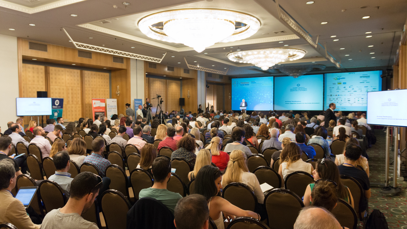 e-Business & Social Media World