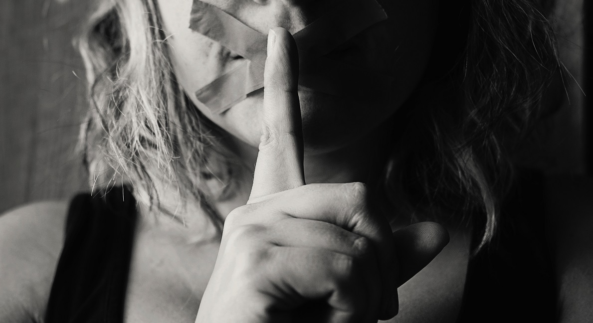 Αποζημίωση 20.000 ευρώ από Έλληνα εργοδότη σε υπάλληλο για παρενόχληση