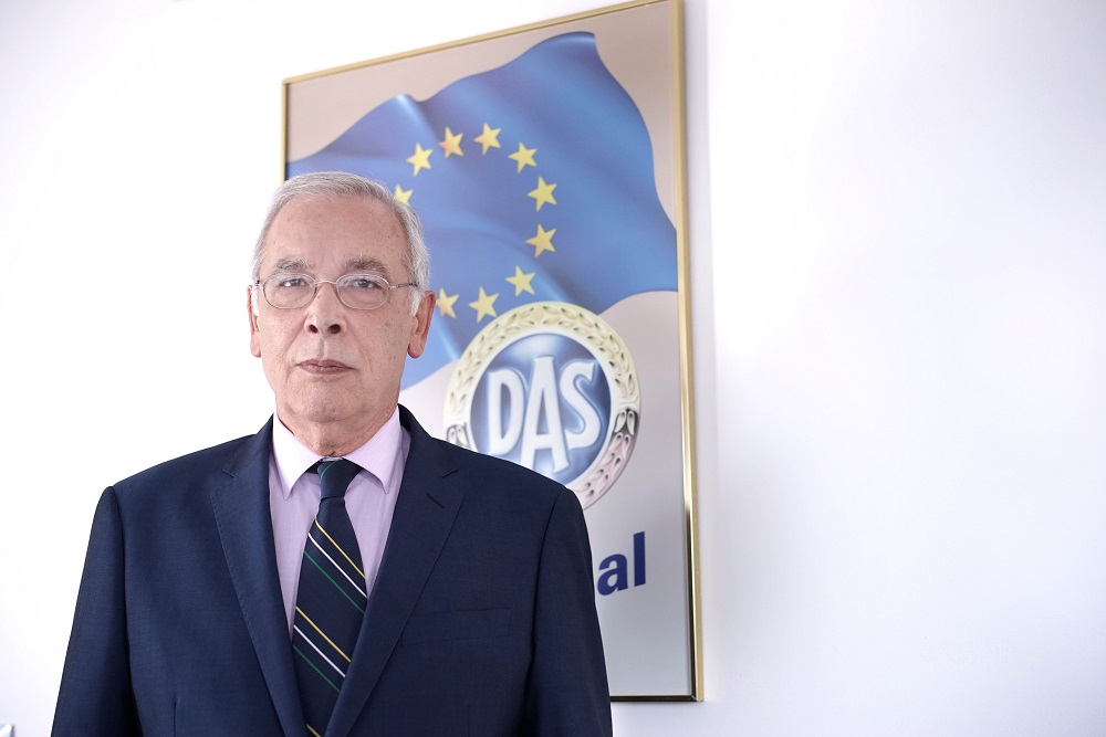 Εμμ. Κάλλης