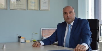 Φ. Εσιρπέογλου