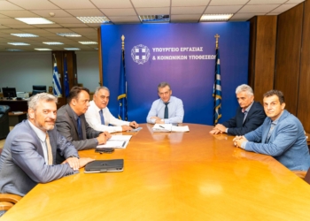 Δέσμευση Βρούτση στο ΕΕΑ για μείωση των εργοδοτικών εισφορών