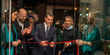 insurancemarket.gr Concept Store