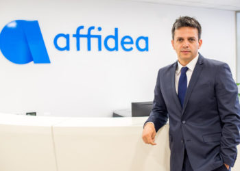 Θ. Καρούτζος