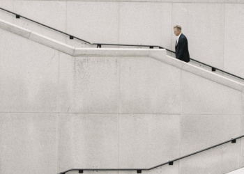 Καθίζηση στη νέα ασφαλιστική παραγωγή λόγω κορωνοϊού