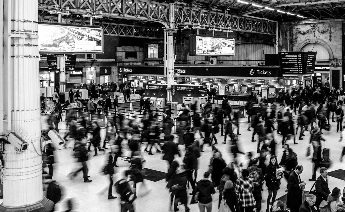 Ασφαλιστική δραστηριότητα: 3 τρόποι βεβαίωσης για τις αναγκαίες μετακινήσεις
