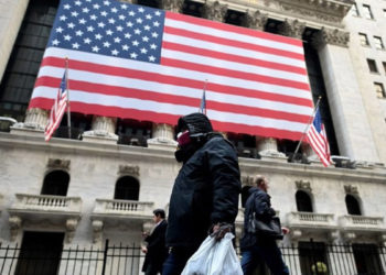 ΗΠΑ: 18 μέλη του Κογκρέσου ζητούν από τις ασφαλιστικές να άρουν εξαιρέσεις σε συμβόλαια ζημιών