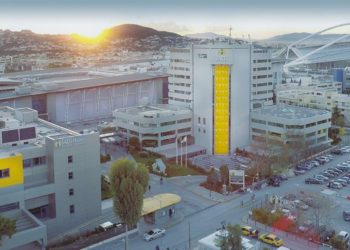 Όμιλος ΙΑΣΩ: 70 κλίνες και πλήρη εξοπλισμό για δύο θέσεις ΜΑΦ στη διάθεση του ΕΣΥ