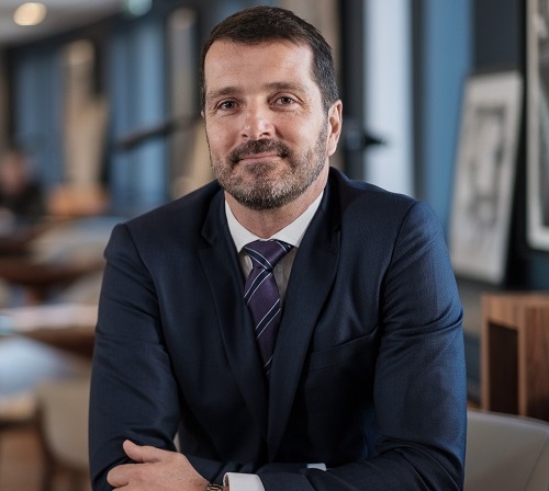 Julian Mamo,GMI