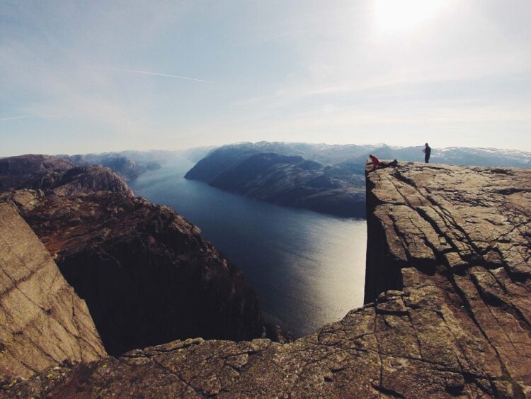 adventure-cliff-lookout-people-insurancedaily
