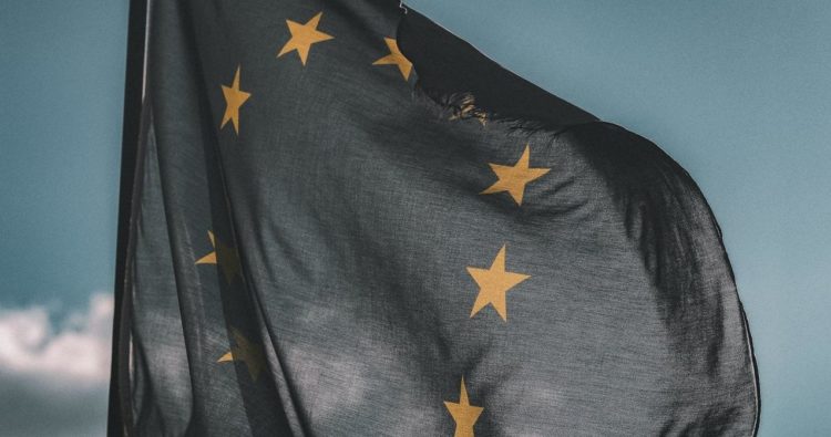 COVID-19: Xρήση προσωπικών δεδομένων σύμφωνα με τους κανόνες της ΕΕ