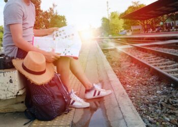 Γ. Βερνίκος: Με ΣΔΙΤ η ασφαλιστική κάλυψη των ταξιδιωτών για κορωνοϊό