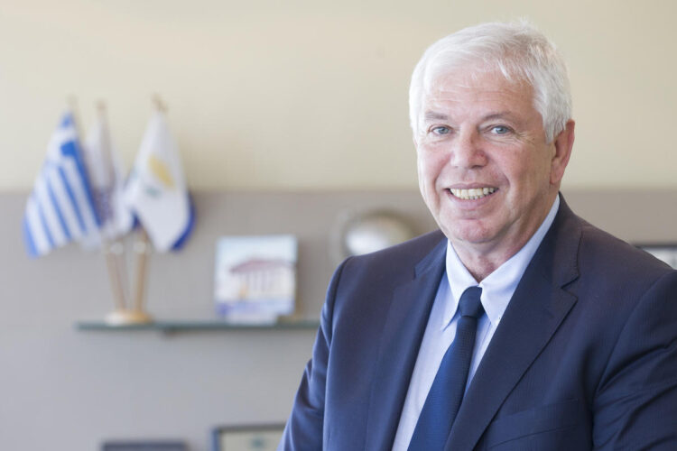 Λουκάς Κορομπίλης