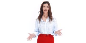 Το νέο σποτ “Μένουμε ασφαλείς” με την Κατερίνα Λέχου