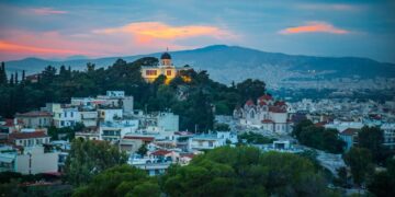 Πόσο μπορεί να κοστίσει η πανδημία στην Αθήνα (Lloyd’s Risk Index)