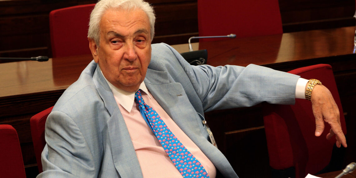 55 εκατ. είχε αποσπάσει ο γιατρός-μαϊμού από το Δ. Κοντομηνά