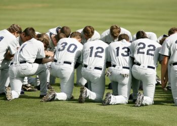 Αγωγές από 15 ομάδες baseball σε ασφαλιστικές λόγω κορωνοϊού
